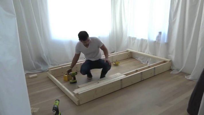 Pallet gỗ thông làm giường luôn sáng bóng với XUAN’S Home